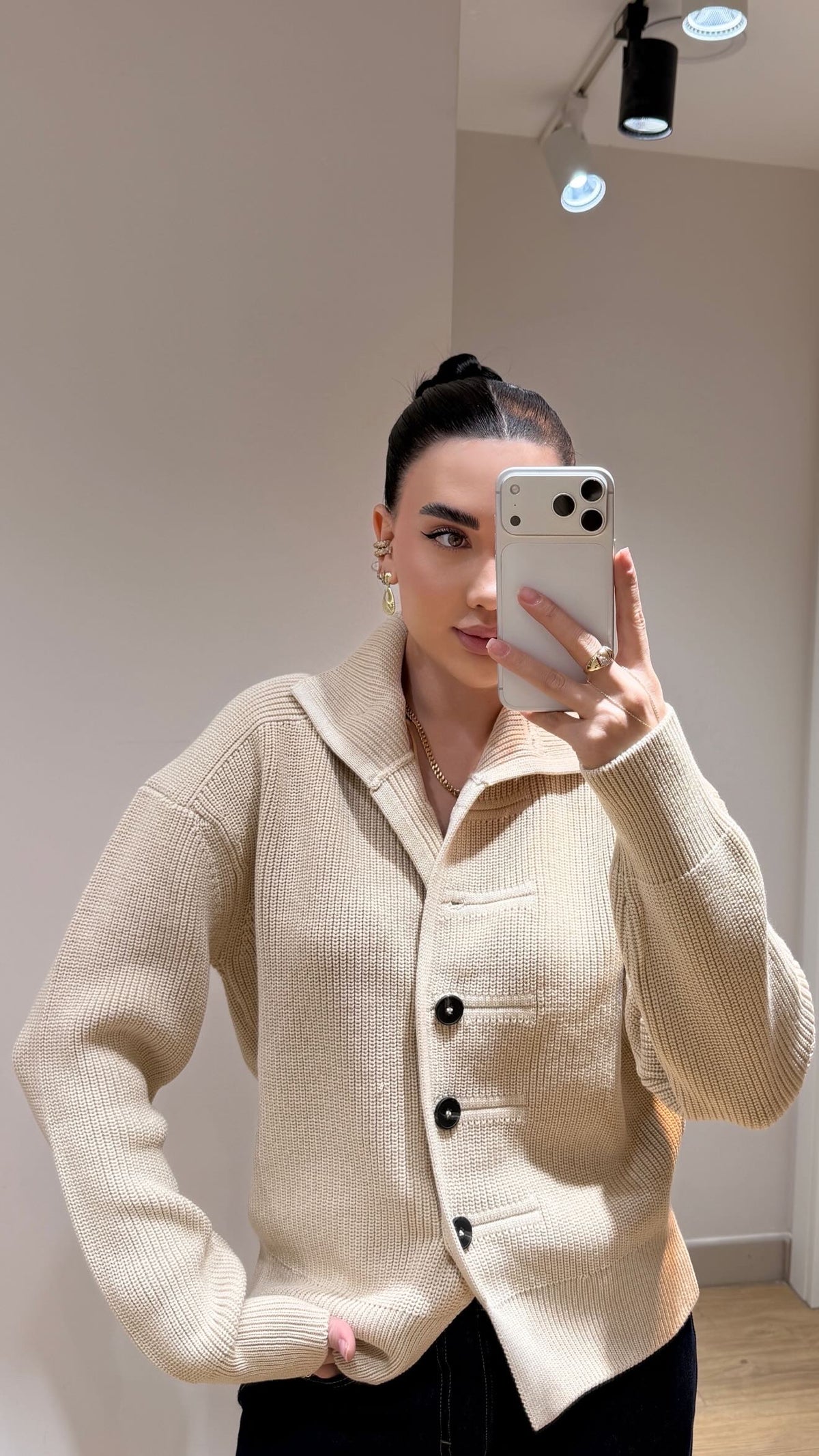 DİK YAKA HIRKA