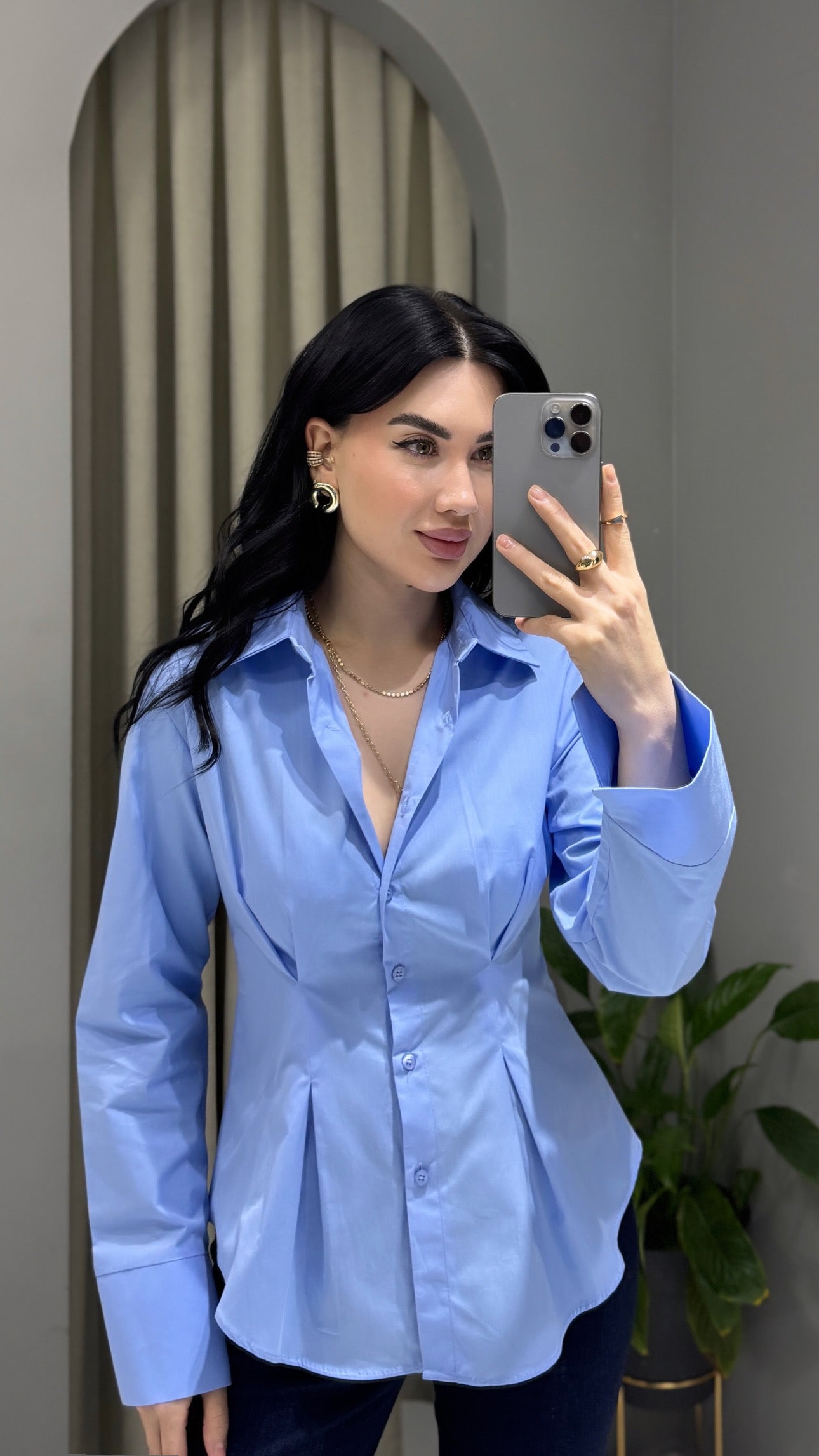 BELDEN OTURAN GÖMLEK